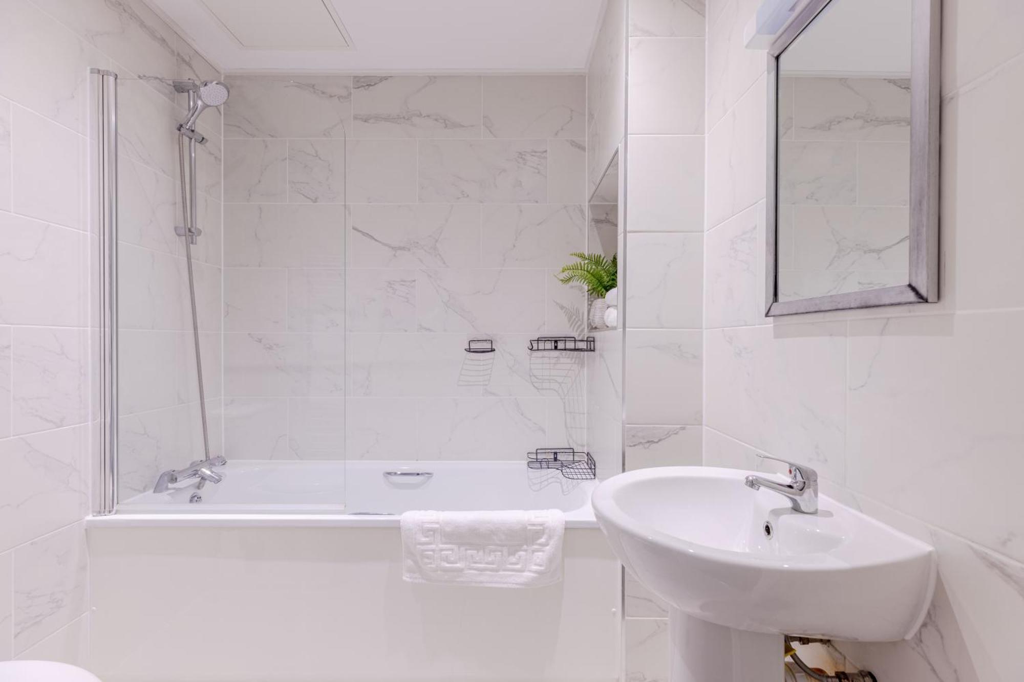 Vertigo Apartments Kingston upon Thames  Luaran gambar